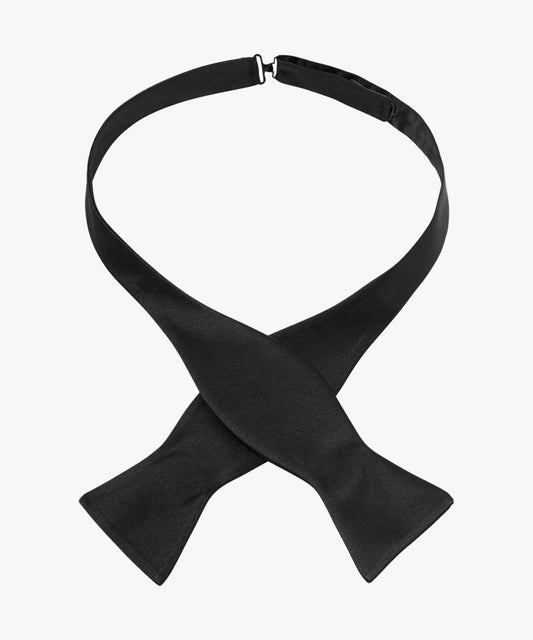 Schwarze Seidenfliege (Selbstbinder)